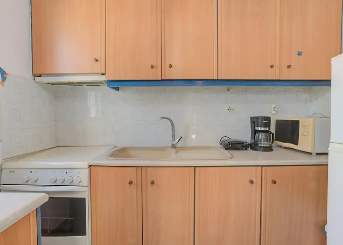 Cycladic Ornos Apt Near Mykonos Town
